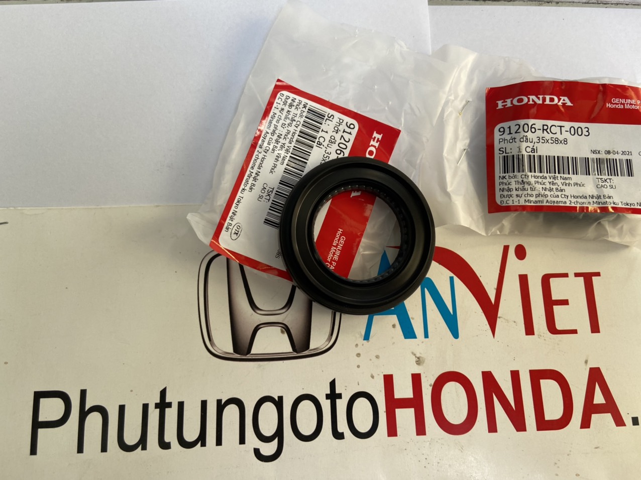 Phớt láp xe Honda CRV